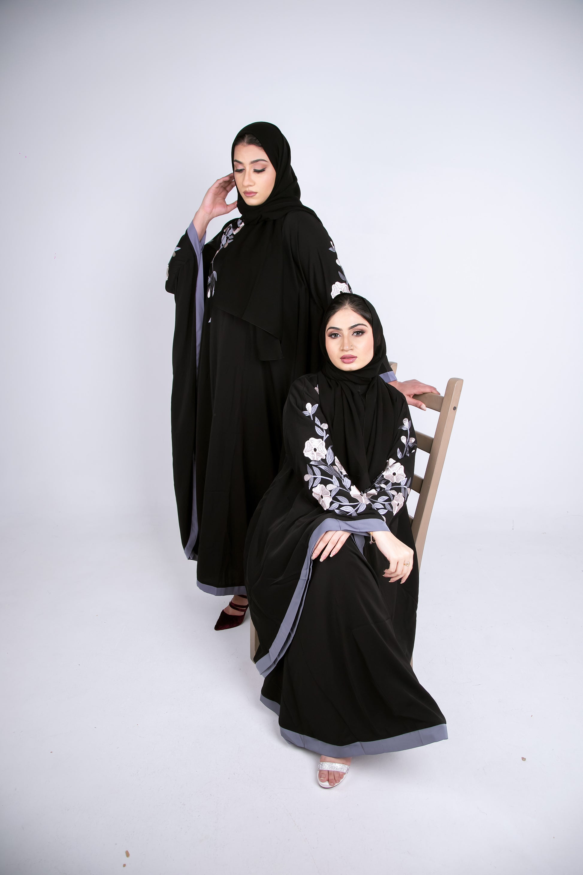 Floral-Farasha-Abaya,Floral-Abaya,Black-Abaya,Farasha-Abaya