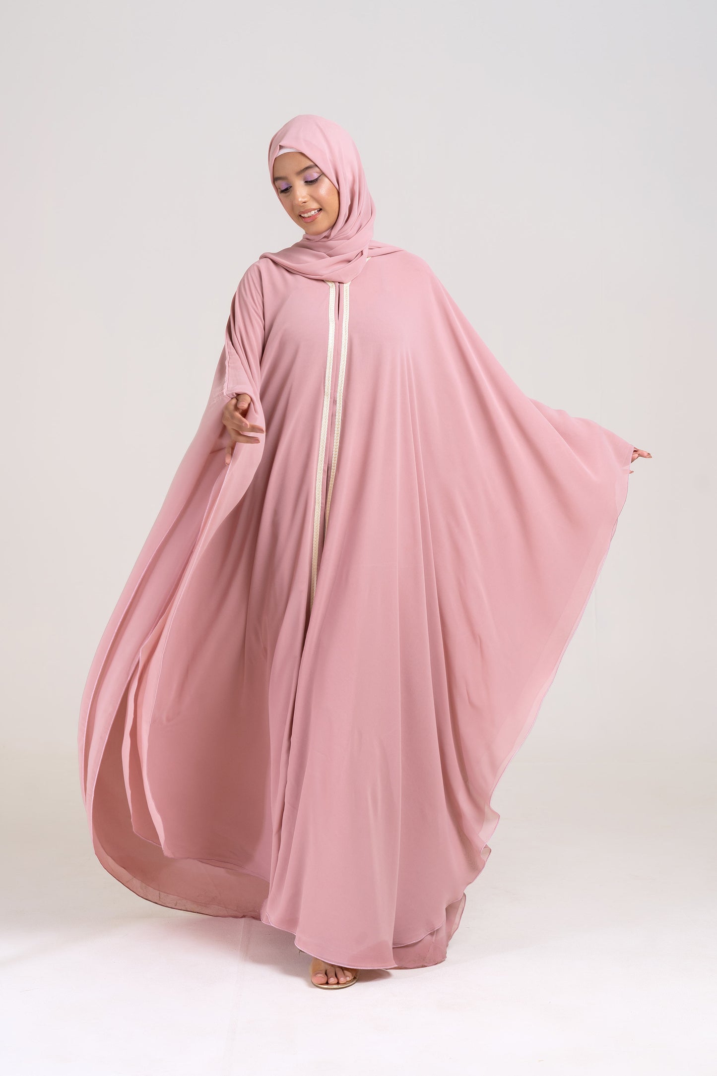 Rosy Wings Abaya